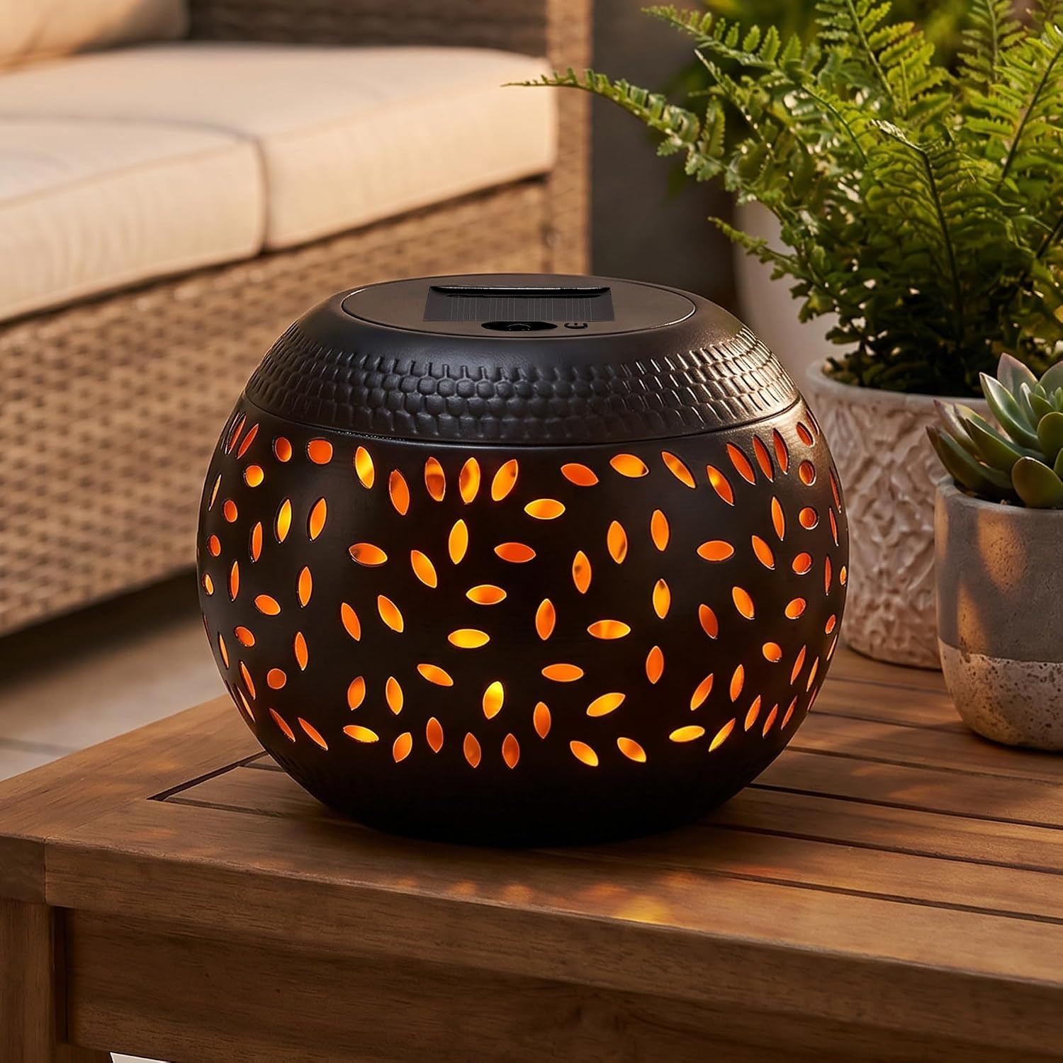 pearlstar Solar Flame Table Lantern: image 10